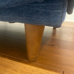 10/20まで期間限定20%OFF中！引取限定！早い者勝ち！お洒落なデニム生地のソファー2人掛けの画像