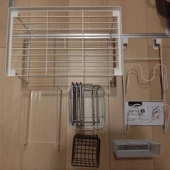 キッチン用品多数の画像