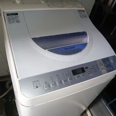 一人暮らし用サイズ洗濯機　SHARP ES-TX550