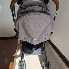 Aprica　ベビーカーの画像