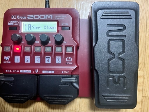 ZOOM B1X FOUR \nベース用 マルチエフェクター