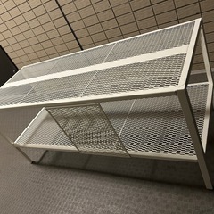 主張しないコンパクトなテレビ台