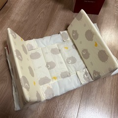 寝返り防止クッションの画像