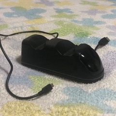 Ps4コントローラー充電器の画像