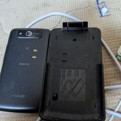 URBANOスマホ充電器付き　中古の画像