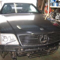 MB-SL専門工場129SL-AMG-V12エンジンリペアー実施中の画像