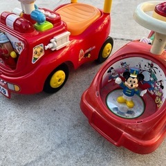 子供用　車　ベビー　おもちゃの画像