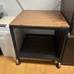 【お渡し先決定】 2月7日に引き取り可能な方！IKEA フィエルボ　棚