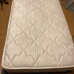 シングルベット