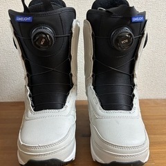 Burtonバートン　ライムライト　ホワイト24cm