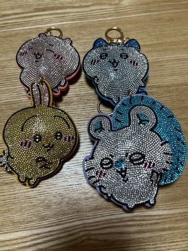 【美品】【ちいかわ】ラインストーンキーホルダー★4個セッ ト★