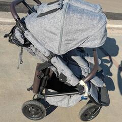 AIRBUGGY（エアバギー）　双子ベビーカーの画像