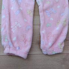 リボンとハート柄がかわいい　もこもこパジャマ 120の画像