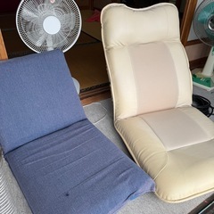座椅子2個　まだまだ使えます