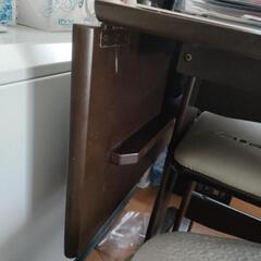 ダイニングテーブルセットの画像
