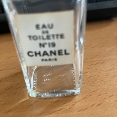 シャネル香水空瓶中古の画像