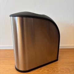 シンプルヒューマン　レジ袋ストッカーの画像