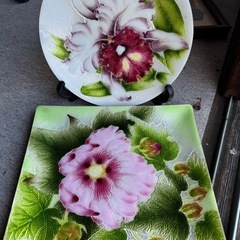 美しいお花の金属製のお皿