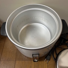 サンヨー　電気釜　0.6ℓの画像