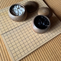 賢くなります‼️囲碁盤と石