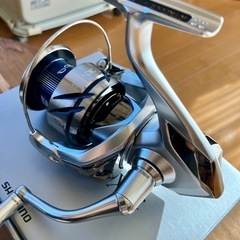 シマノ23ストラディック　C5000XG 新品未使用です。