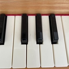 河合楽器製作所 KAWAI グランドピアノ ナチュラルの画像