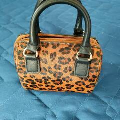 RODESKO アニマル ヒョウ柄 　ミニハンドバック