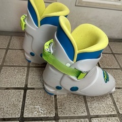 ジュニア　スキーブーツ　22センチ　HARTの画像