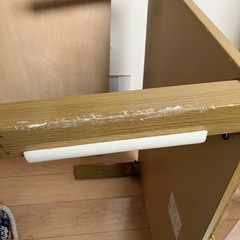 折りたたみ机の画像