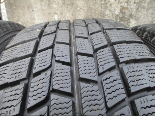 【受付終了】215/60R16スタッドレス　Goodyear ICENAVI6
