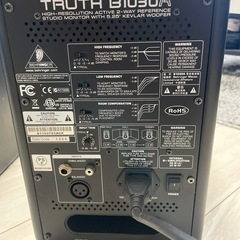 【Behringer】オーディオスピーカー x 2本セットの画像