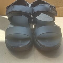 【譲渡者決定】ワイドパンツ・サンダル・スニーカーソックスセットの画像