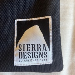 SIERRA DESIGNSサコッシュの画像