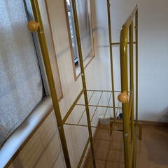 洋服ラックの画像