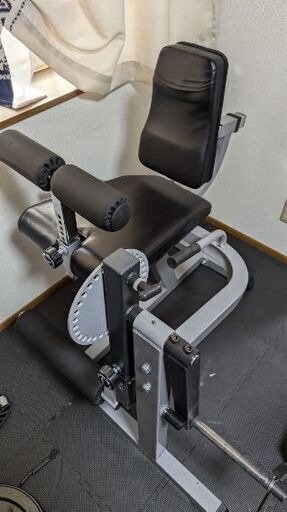 アイロテック　エクステンション&カールベンチ Amazon | IROTEC（アイロテック）レッグエクス＆カールベンチ