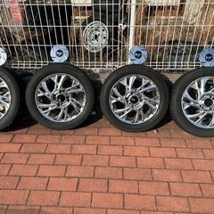 お取引中。軽自動車用 バリ山 スタッドレス155/65R14 ＋...