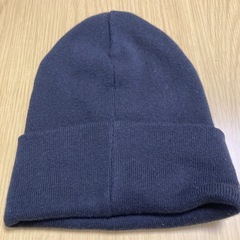 未使用に近い　ビックポニー　ニット帽　黒の画像