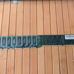 貴重な古いメモリー2個セット　中古の画像