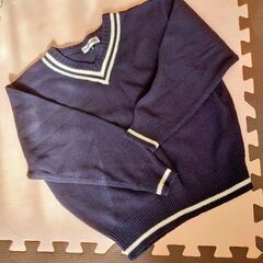 子ども用セーター　サイズ130の画像