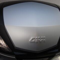 GIVI V56NT モノキーケース 56L V56 MAXIA...
