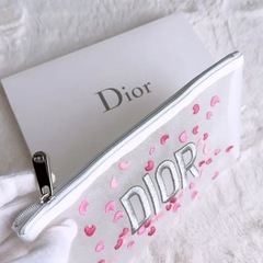 DIOR ノベルティ ポーチの画像