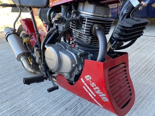 エイプ100ccベース▶︎125ccボアアップ仕様カスタム多数！目立ちます