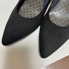 パンプス　黒の画像