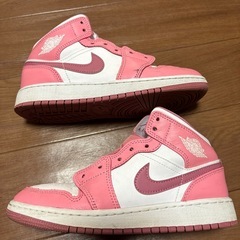エアジョーダン1  22.5 GS ピンクの画像