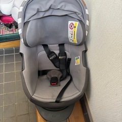 コンビ チャイルドシート 