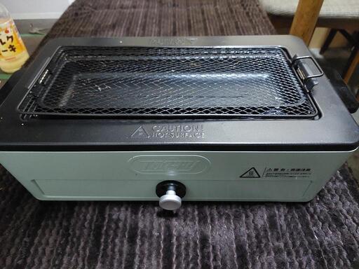電気式の網焼き、鉄板新品から数回だけ使用！