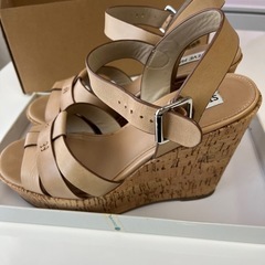 スティーブマデン　サンダルの画像