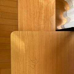 パソコンデスクの画像