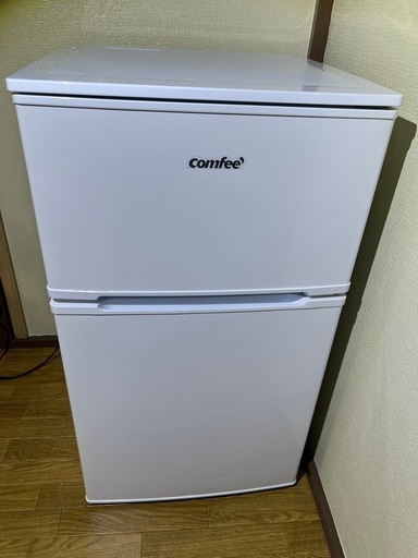 COMFEE' 冷蔵庫 90L 2ドア 右開き ホワイト RCT90WH/E 耐熱天板