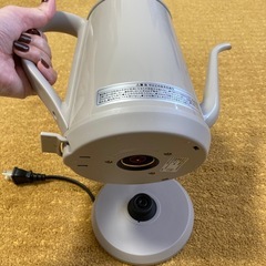 BRUNO 電気ケトルの画像